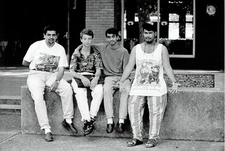 USA976.jpg, 34228 bytes, 25/04/01