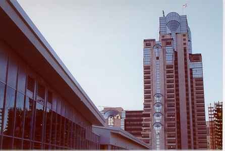 13.jpg, 12987 bytes, 19/06/00