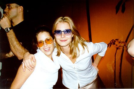12.jpg, 73833 bytes, 2/14/2001